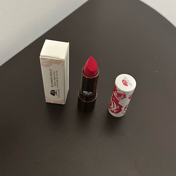 NEW FULL SIZE ORIGINS BLOOMING BOLD LIPSTICK IN SHADE DAHLIA DIVA 3.1g - Picture 2 of 9
